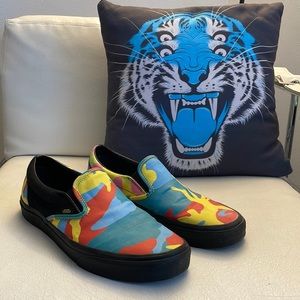 Vans Neon Camo Classic Slip-On (Multi Camo/Black)